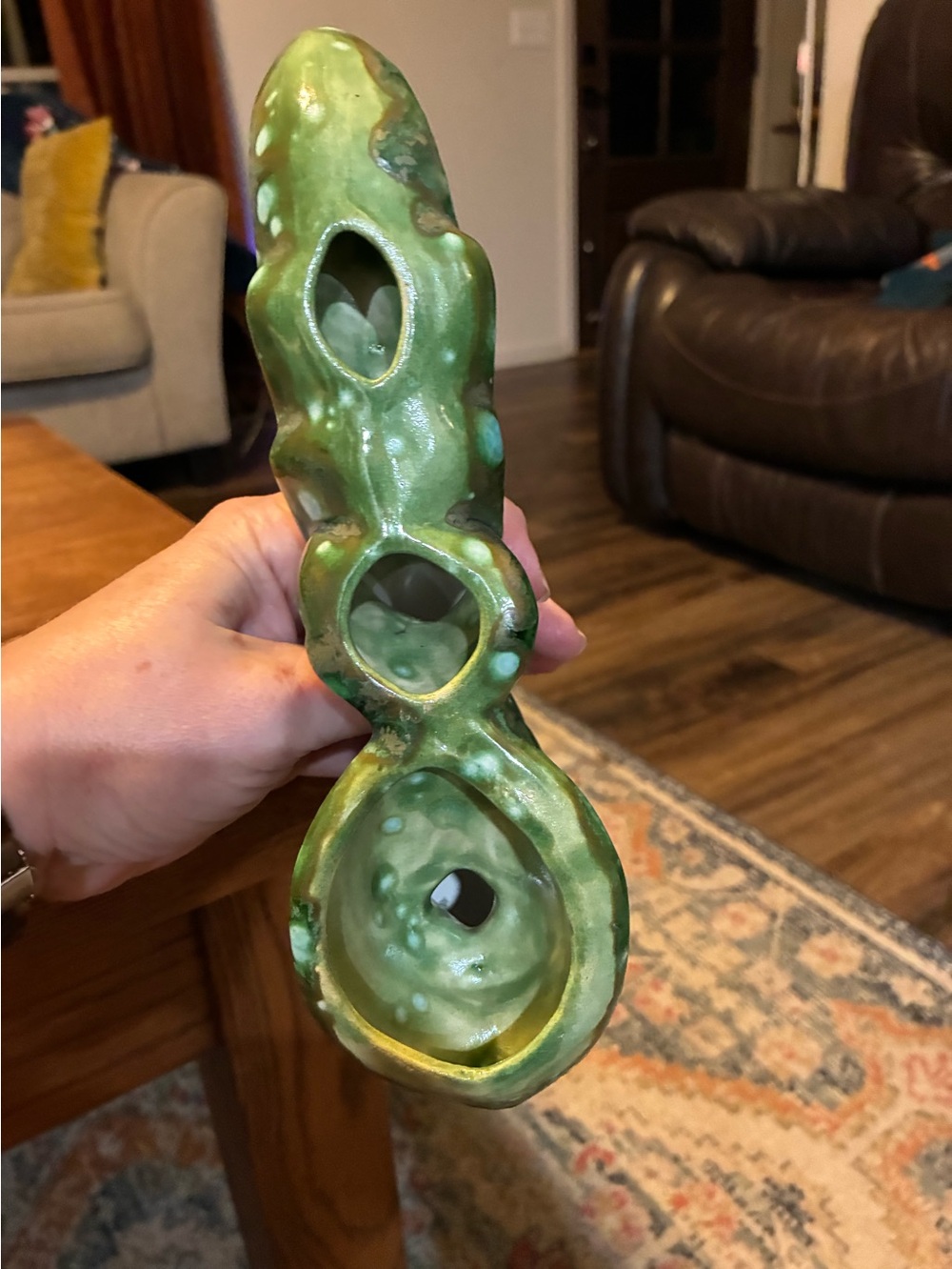 Vintage Green Ceramic Peacock Pair with Turquoise Speckle - Picture 4 of 9
